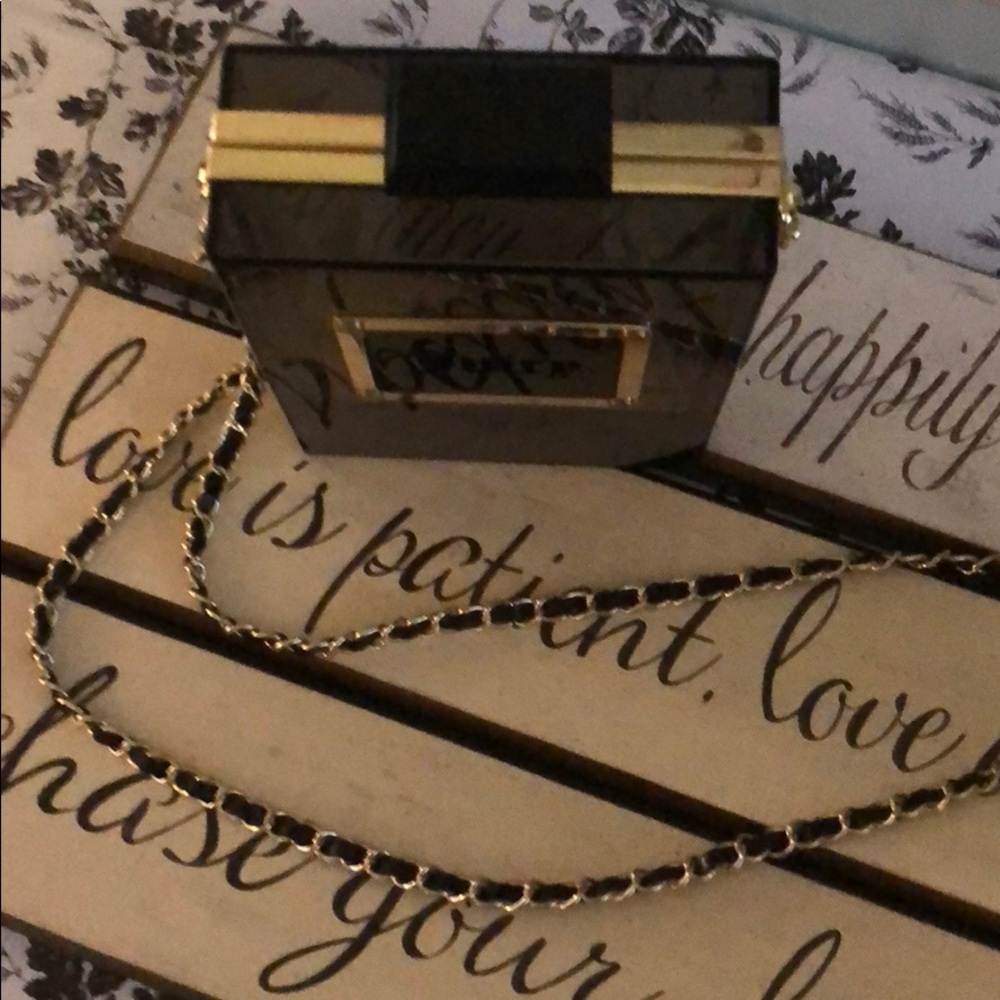 Juicy Couture Black & Gold Box Clutch - Picture 3 of 5